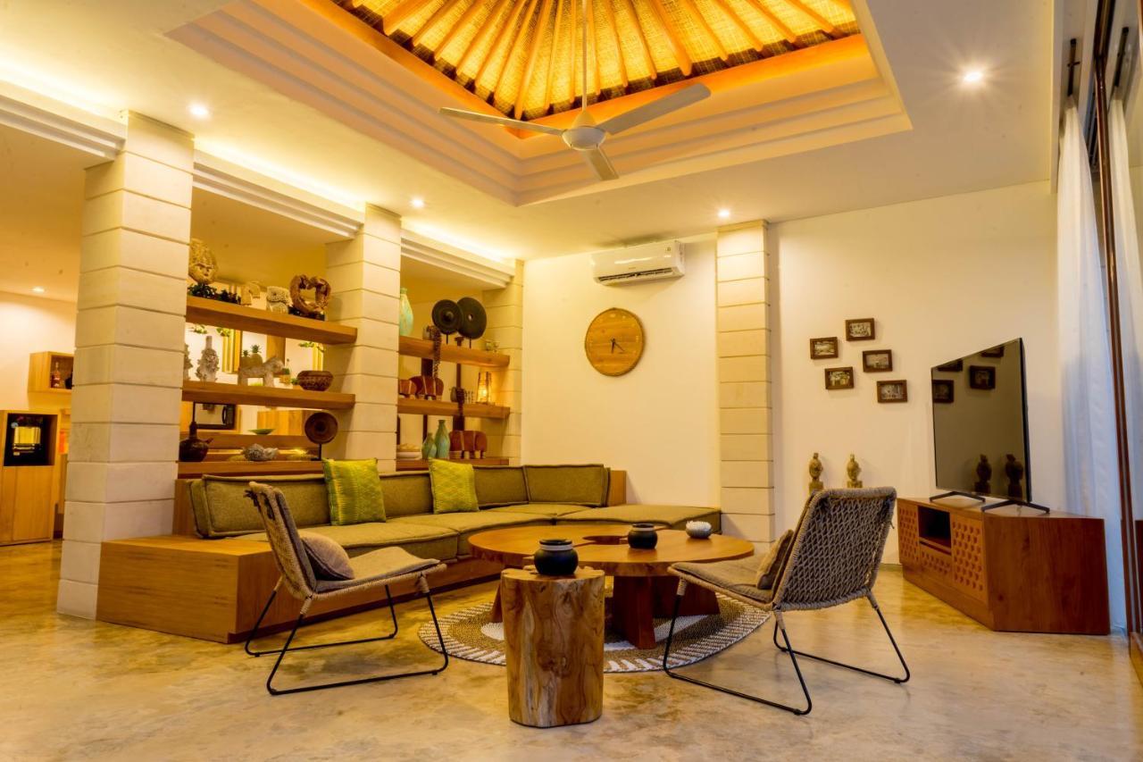 Cascata Villa Canggu Exterior foto