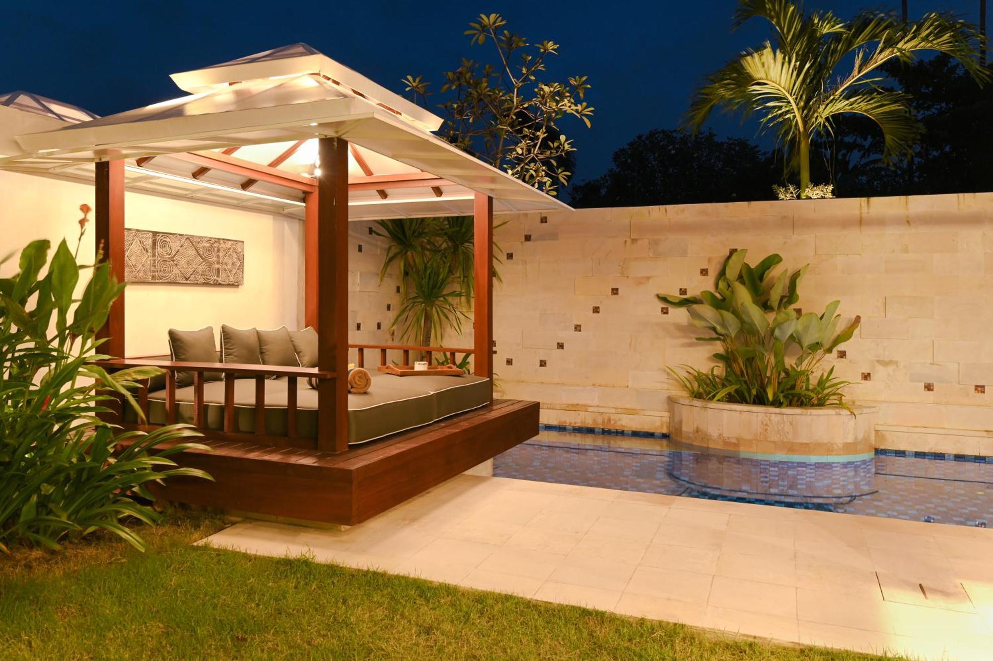 Cascata Villa Canggu Exterior foto