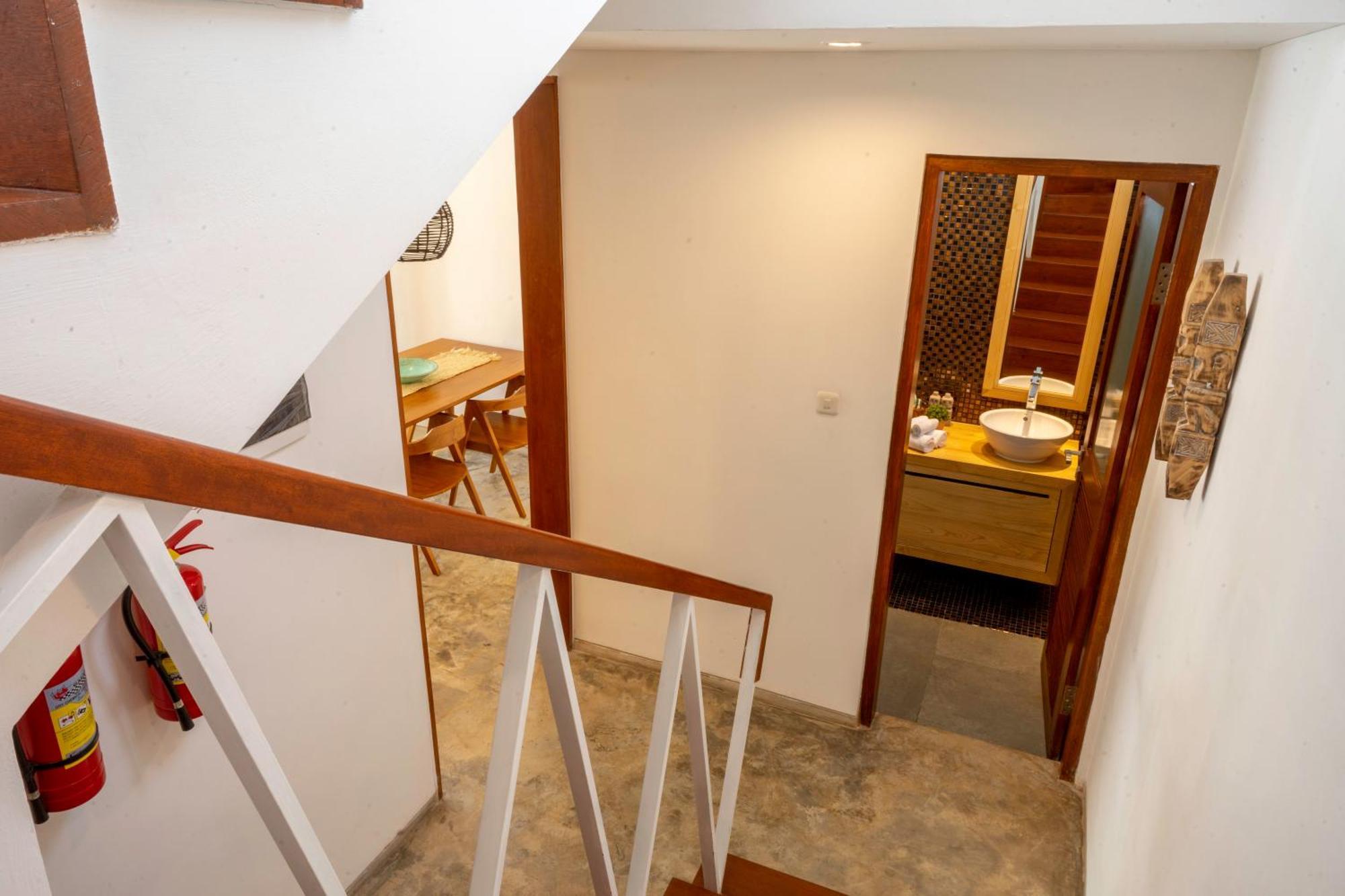 Cascata Villa Canggu Exterior foto